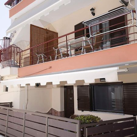 Katerina Apartments Pefkochori Bagian luar foto