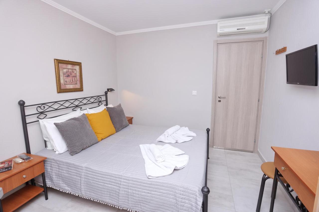 Katerina Apartments Pefkochori Bagian luar foto