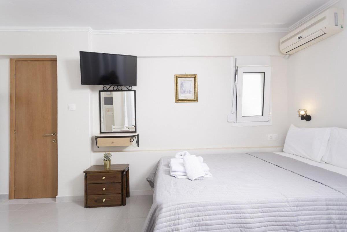 Katerina Apartments Pefkochori Bagian luar foto
